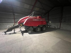 2011 Massey Ferguson 2170, Standard Packer